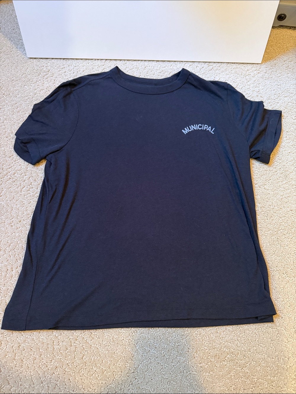 Short-Sleeve Crop Top in Black